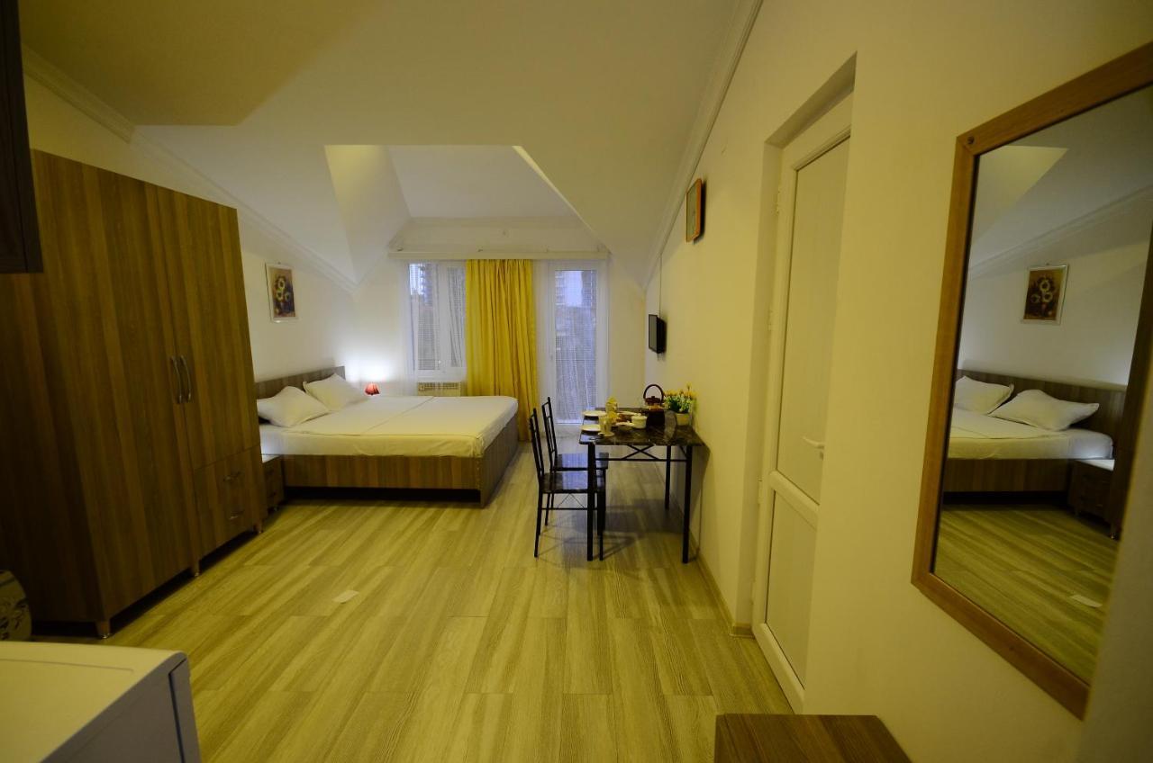 באטומי Aparthotel My Home מראה חיצוני תמונה