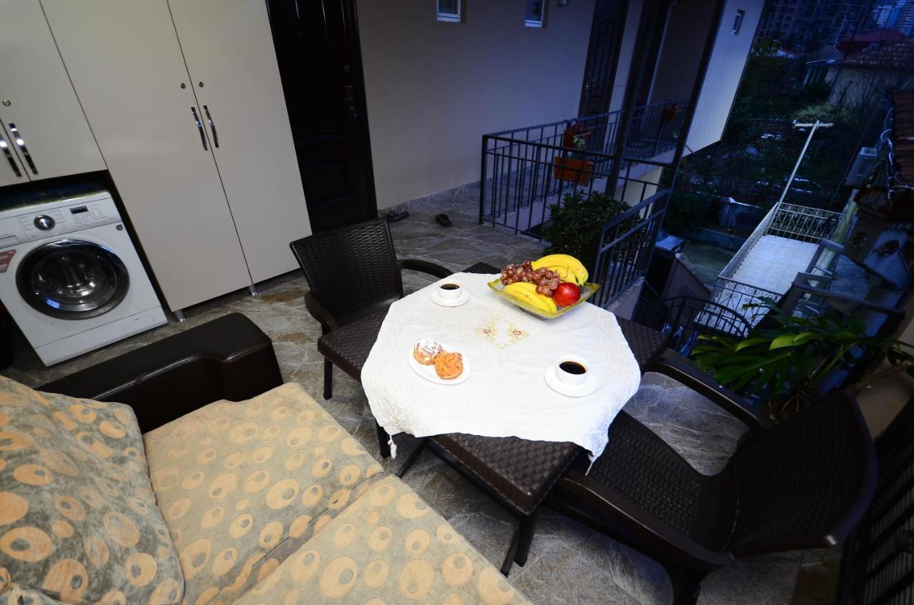 באטומי Aparthotel My Home מראה חיצוני תמונה