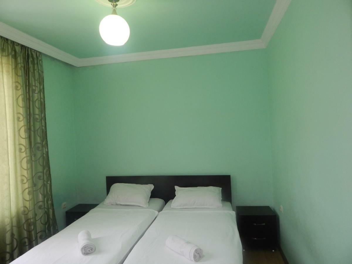 באטומי Aparthotel My Home מראה חיצוני תמונה