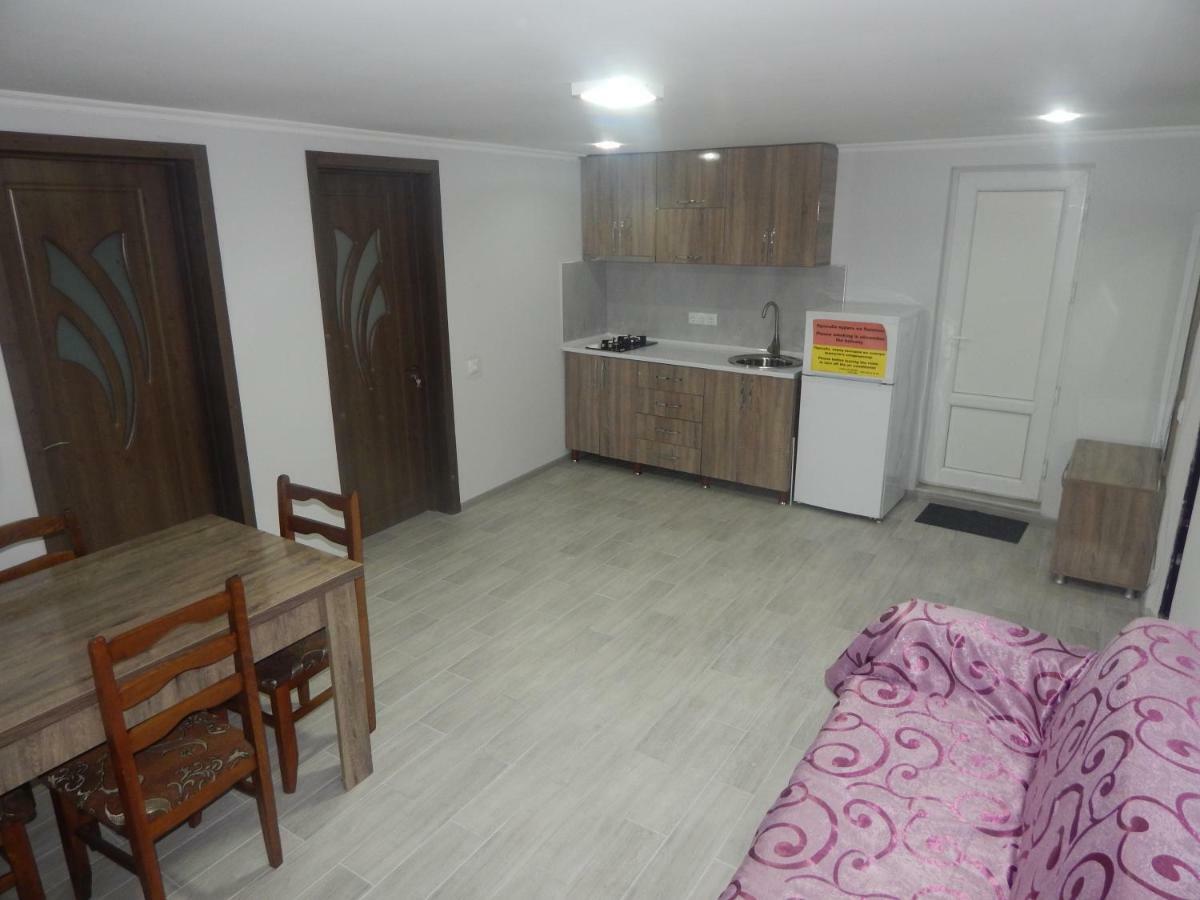 באטומי Aparthotel My Home מראה חיצוני תמונה